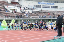 小学生5・6年女子の部のスタート