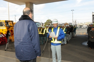 オペレーターを代表して決意を述べる小座間さん