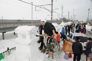 大勢の地域のみなさんが参加